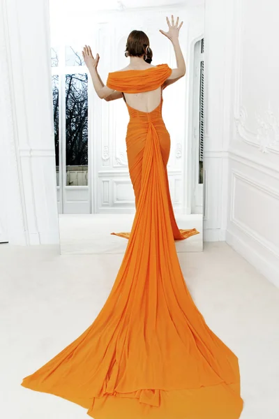 Look 30